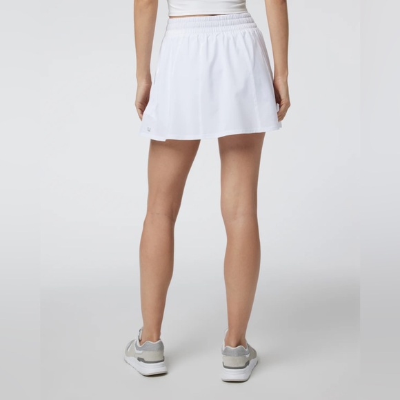 Vuori Clementine Skirt - white nwt - Picture 3 of 11